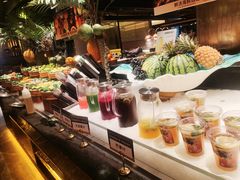 -钱小奴海鲜自助黑金店(杭州滨江龙湖店)