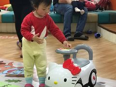 -龙格亲子游泳俱乐部(泊富中心)