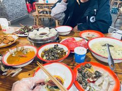 -冶建镜子·老南昌大排档·江西虾王(总店)