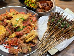 -巴厘龙虾·榜首油焖大虾(音乐学院·沿江酒馆店)