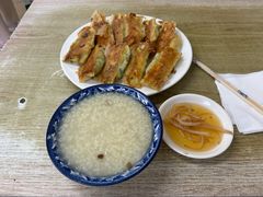 -一品鲜鱼锅贴(人民一路店)