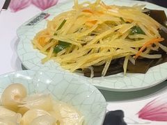 -名都晓荷塘主题火锅(春光路店)