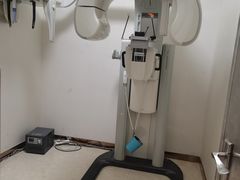 -牙易美口腔连锁(圣堂店)