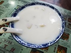 -郑三炮名小吃(公馆老街店)