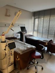 -臻悦医疗美容整形门诊部