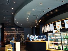 -星巴克臻选(成都来福士店)
