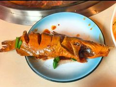 -王老六铁锅炖鱼(华阳路店)