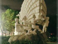 -人民广场