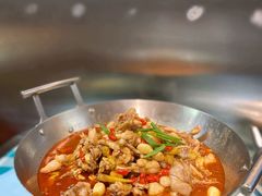 -昱龙大盆牛蛙馆(三兴街总店)