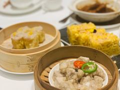 蟹黄干烧烧卖-白天鹅宾馆-宏图府餐厅