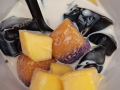 -广信牛奶甜品世家(台东店)