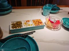 -荷塘秋月·本帮江浙菜(国权路店)