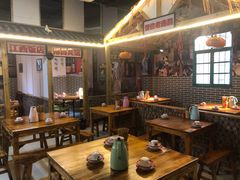 大堂-老三样·美食研究中心(世贸路店)