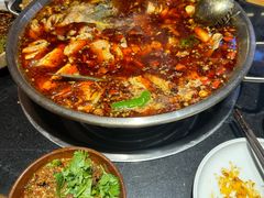 -小饕荟雅安贡椒鱼鲜馆(广福桥店)
