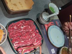 -牛村来人潮汕牛肉火锅(西单店)