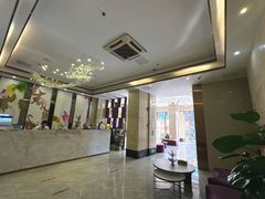 -麗枫酒店(深圳机场福永地铁站店)