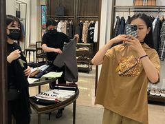 -BURBERRY(青岛海信广场店)