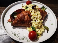 -HIGH FIVE哈福手工汉堡(桂林路店)