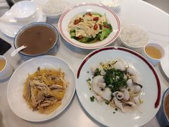 -明本湛江鸡•海鲜小厨(陈家祠店)