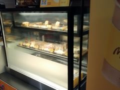 面包甜点陈列柜-麦当劳(未来城购物中心店)