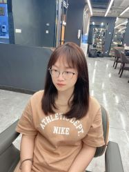 -藤野造型烫发染发