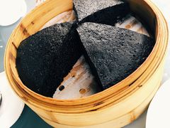 竹炭马拉糕-悦湖公馆