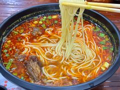 红烧牛肉米线-一品飘香米线(一中总店)