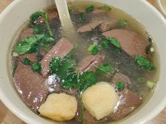 -佬钱湾仔(衣裳街店)