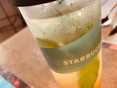 -星巴克(北京新东安)