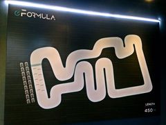 -e赛道卡丁车