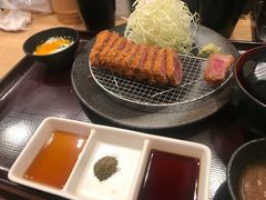 -牛カツ京都勝牛(河原町蛸薬師店)