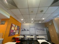 -麦当劳(十字街店)