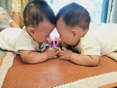 -爱的果实月嫂育婴师(世纪东方店)