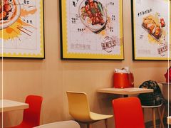 用餐区-永和大王(北京站内一店)