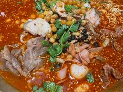 -张翻越·川渝冒菜·武汉黑鸭煲(城北万象城店)