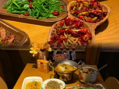 -隔壁老王·家常云南菜(花巷店)