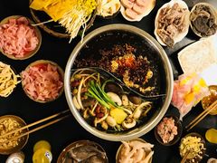 -岗上渣渣老火锅(两路口店)