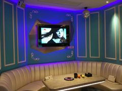 -米乐星世界KTV