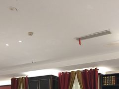 -皇城根·鲁菜济南菜·吊炉烤鸭·炒鸡鱼头(济南旗舰店)