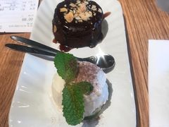 -玛格萝妮(汇智国际商业中心店)