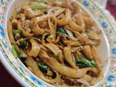 爆炒刀削面配牛肉汤-金杨拉面王小吃面馆·牛三宝面·红烧牛肉粉