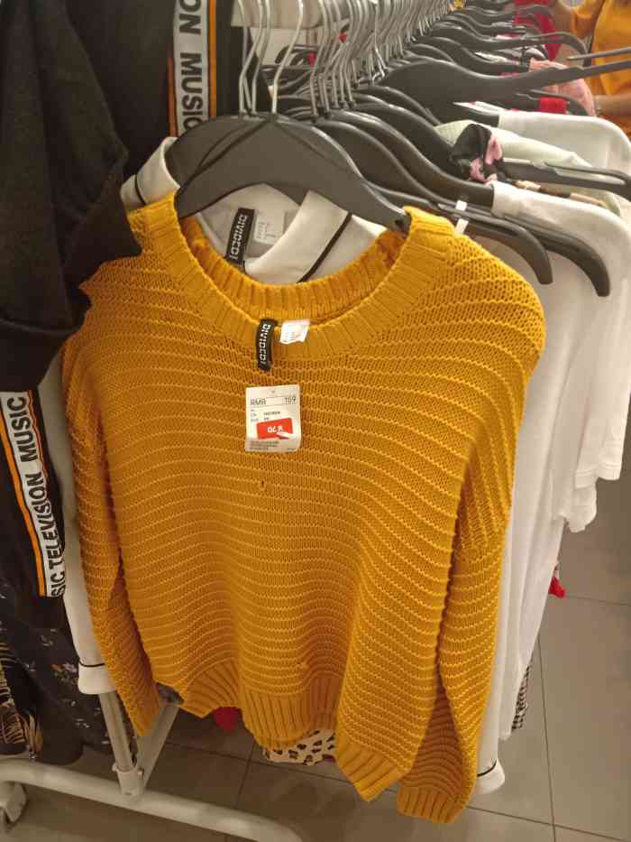 品牌和我还挺有缘,我的名字首字母就是这两个,hahahaha～ 来乐客城逛