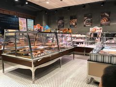 面包甜点陈列柜-巴黎贝甜(印象城店)
