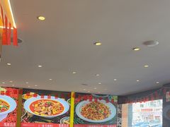 -川流不息·地道川菜·小龙虾(松东路店)