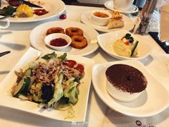 -爱丽丝牛排西餐厅(光谷步行街店)