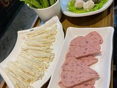 午餐肉-小龙坎老火锅(北京三里屯店)