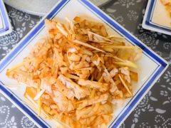 -八两八金·莱芜特色炒鸡(市南漳浦路店)
