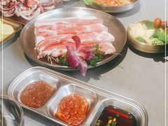 -围炉肉舍丹东海鲜烤肉·烤活鳗(步行街店)