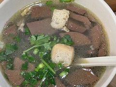 -佬钱湾仔(衣裳街店)
