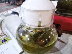 -墨脱石锅椰子鸡•香草鸭•东山羊(大东海店)